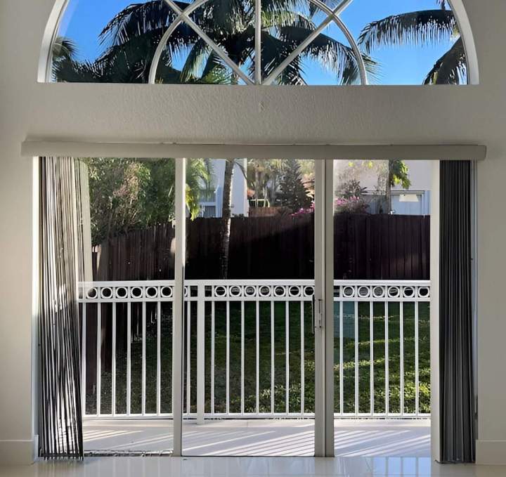 Commercial Window Tinting Doral